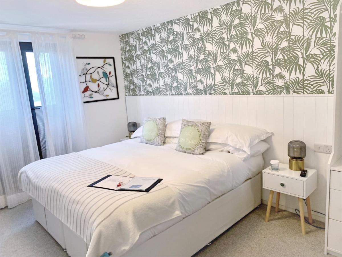 Porth Beach Hotel New Quay Екстериор снимка